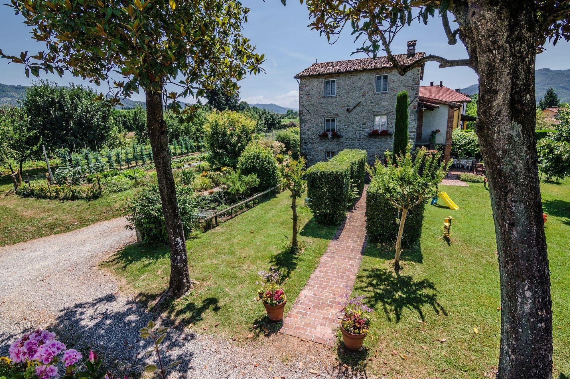Agriturismo Chioi Barga Exteriér fotografie